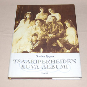 Charlotte Zeepvat Tsaariperheiden kuva-albumi